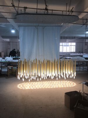 Custom OEM ODM Long Linear Pendant Light Chandelier Rust Prevention AC110V To 240V