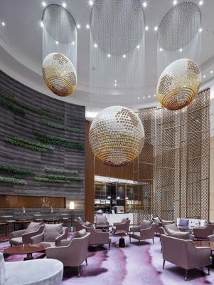 Custom Hotel Lobby Shopping Mall Gallery Creative Art Globe Design Bronze Luxury Modern Glass Globe Chandelier