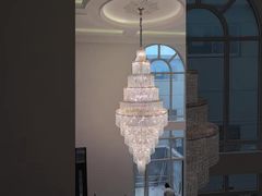 Luxus Wohnzimmer in großer Höhe Kreatives Kronleuchter Hotel Heimdekoration Duplex Villa