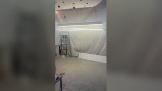 Beliebte schwarze Büro-Rezeption-LED-Pendelleuchte, kreative Spirale, Hotel-Restaurant-Pendelleuchte, Welle