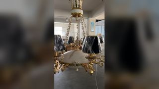 Elektrische weiße Glas-LED-Haushalts-Tischlampe Lotus Flower Shape 110V