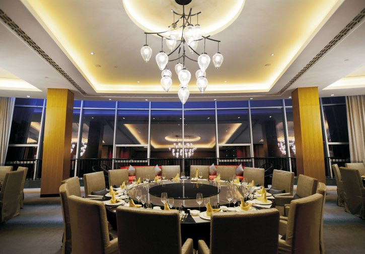 Luxury Hotel Ballroom Entryway Chandelier Customized