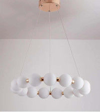 Französisch-Creme-Stil Nordisch Wohnzimmer-Kronleuchter Runder buddhistischer Perlen-Kunst-Kronleuchter