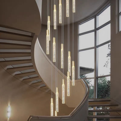 Moderne Luxus-Innenarchitektur Hotel Treppenlampe Gold / Schwarz Kristall Stick Design
