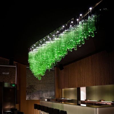 Modisches Kunstdekor Grüner Glasrohr-Kronleuchter Für Restaurant-Rezeption Hotelzimmer Maßgeschneiderte und LED-Lichtquelle
