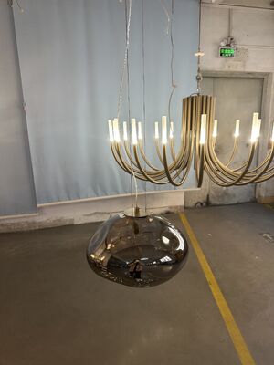 Moderne goldene Metall-LED-K9-Luxus-Kristall-Kronleuchter, große runde Pendelleuchte für Hotelzimmer, Wohnzimmer mit E12-Sockel